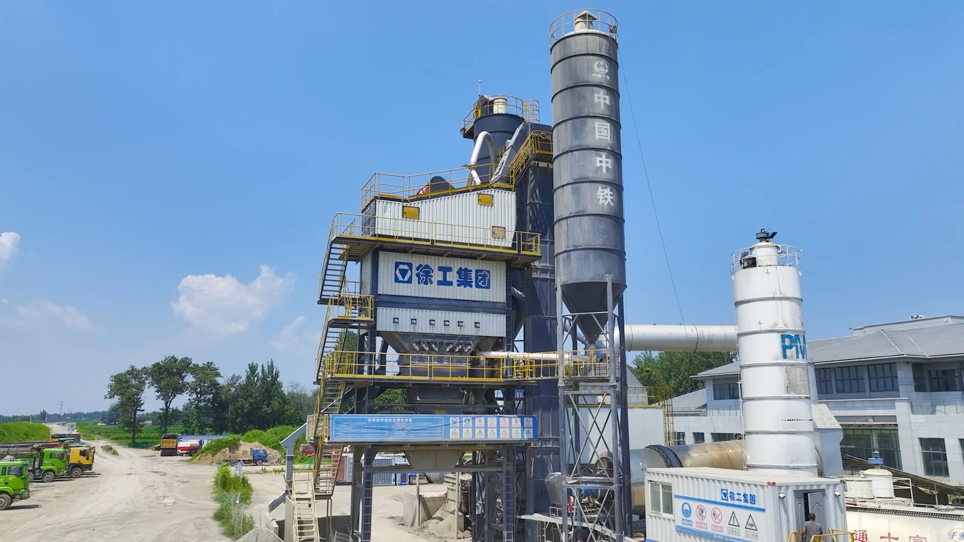 5000型！助力河南高速建設(shè)！