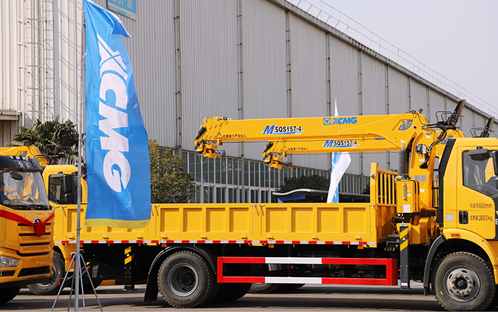 助力城市建設(shè)新征程！徐工隨車(chē)起重機(jī)M SQS157-4批量發(fā)車(chē) 